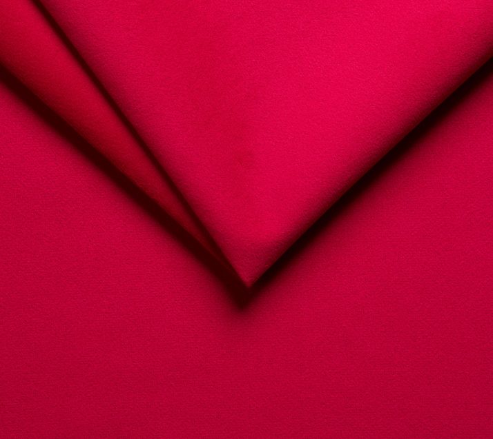 Trinity 09 Red